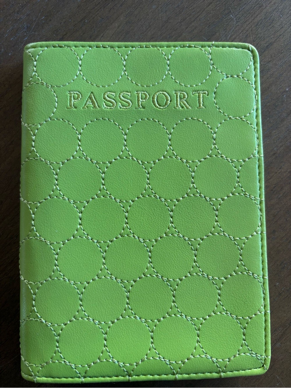 Liz Claiborne Lime Green Passport Holder with Stitched Circle Pattern 4x5.5”